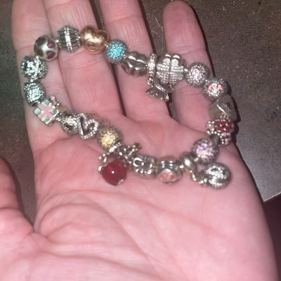 Pandora pink gold heart snake bracelet with lots of beautiful pave charms - Picture 2 of 4